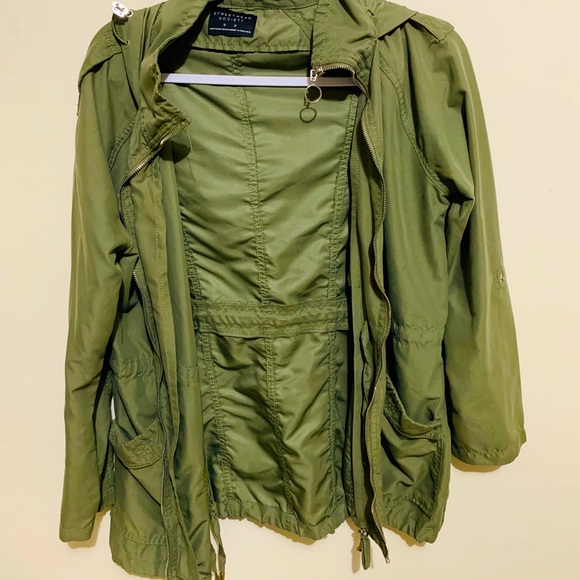 Urban Planet // Green Coat - Picture 2 of 3